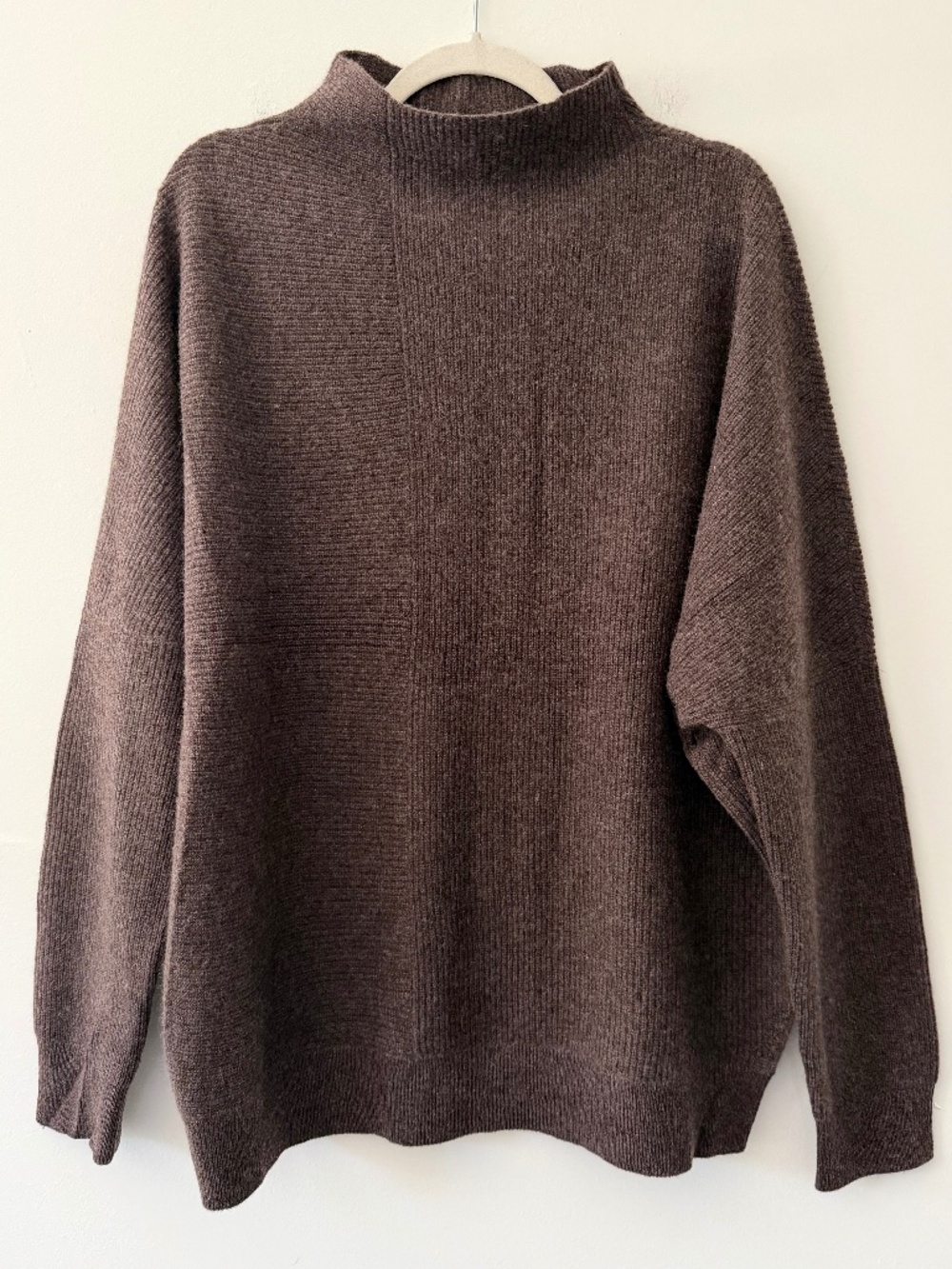 Saks Fifth Avenue 100% Cashmere Funnel Neck Popover Sweater Med. Weight Brown